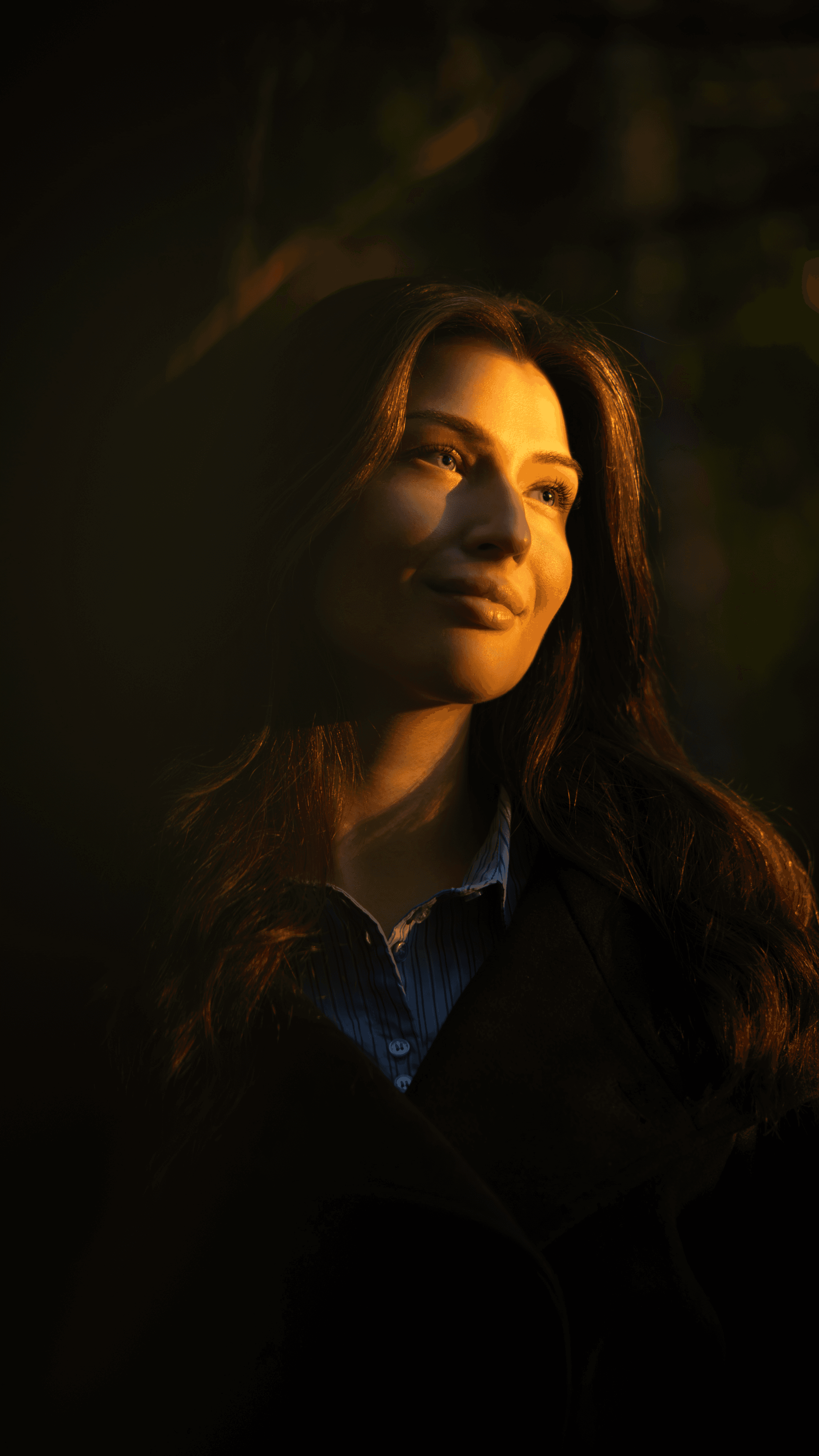 The Warmth of Autumn – Natural Light Portraiture for Brightin Star